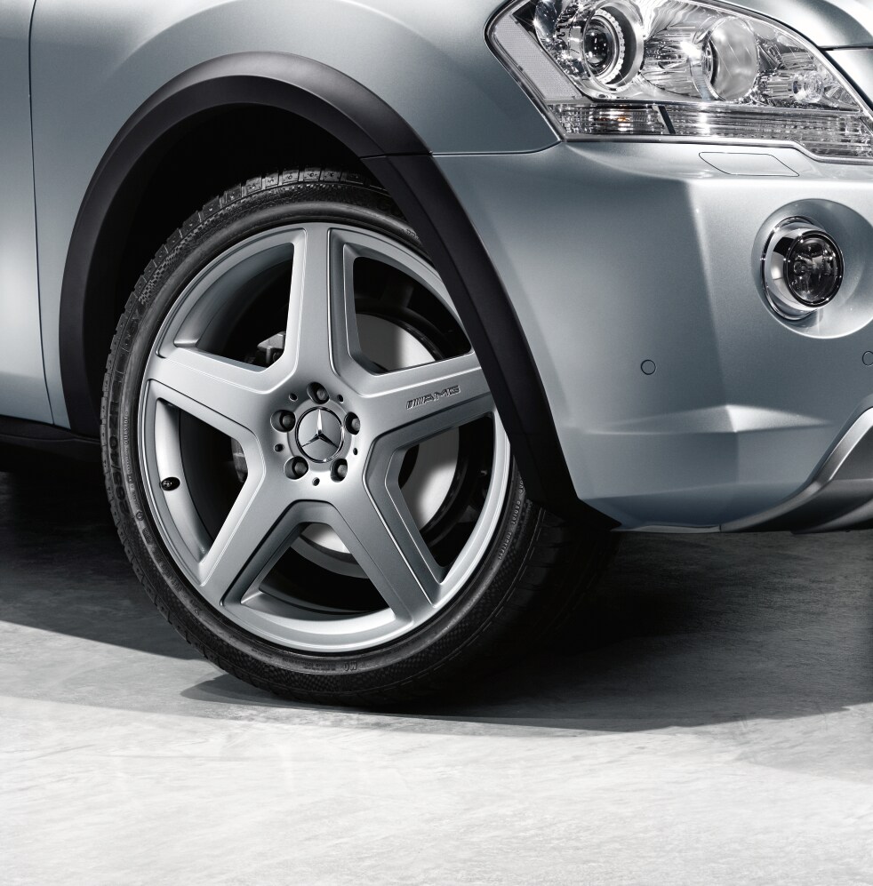 Cerchio a 5 razze AMG, 50,8 cm (20 pollici)