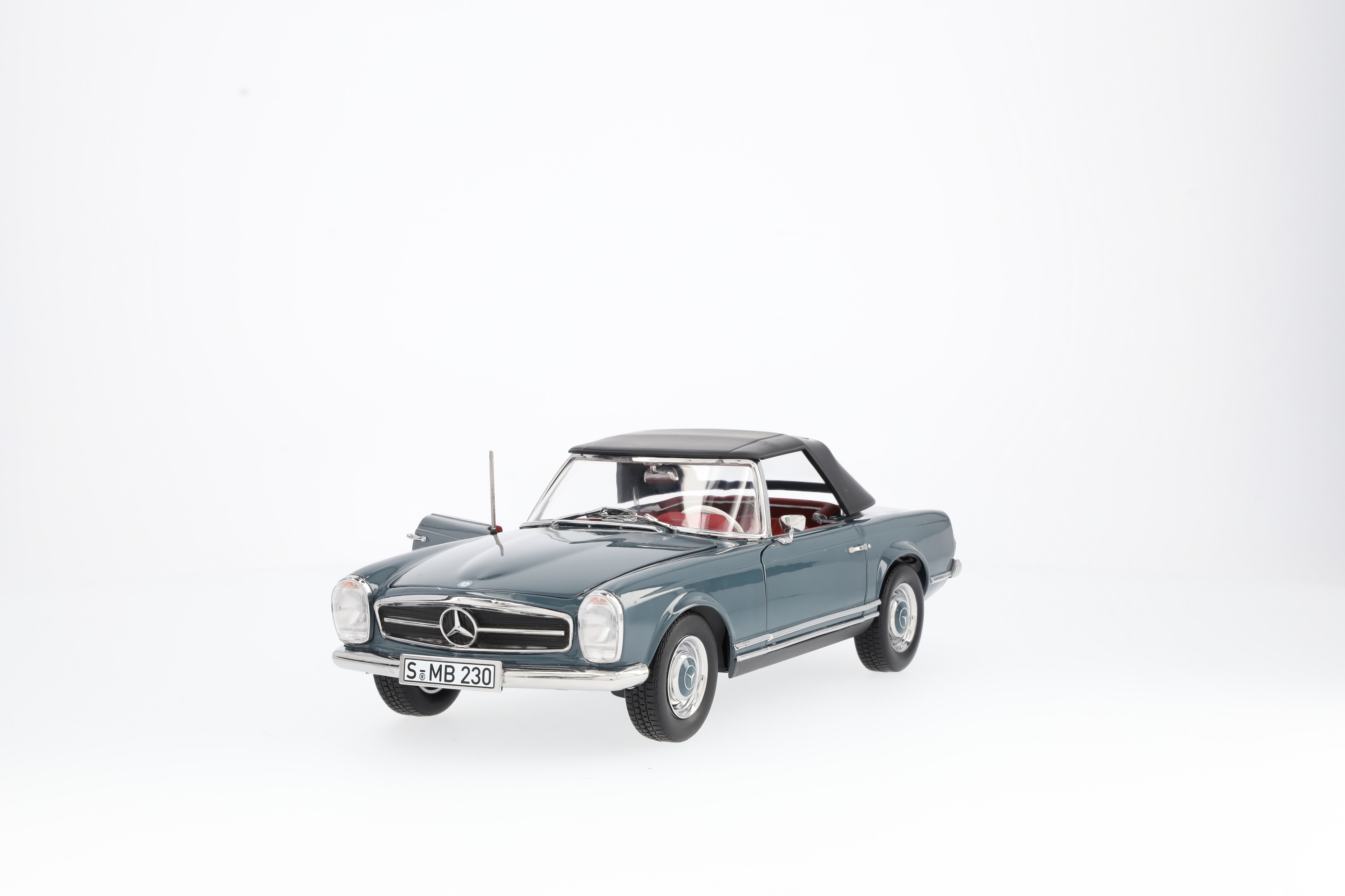 230 SL Pagoda W 113 (1963-1967) - grigio blu, Norev, 1:18