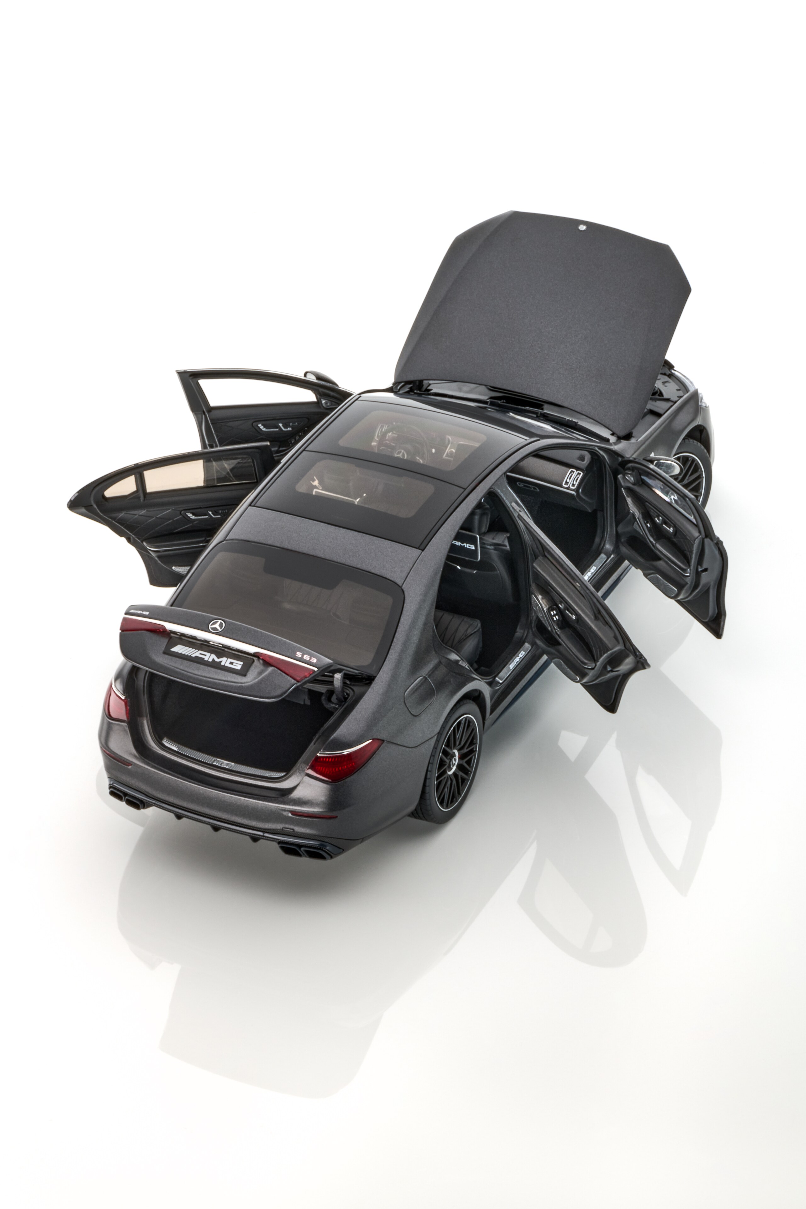 Mercedes-AMG S 63, E PERFORMANCE, V223 - Grigio grafite magno MANUFAKTUR, NZG, 1:18